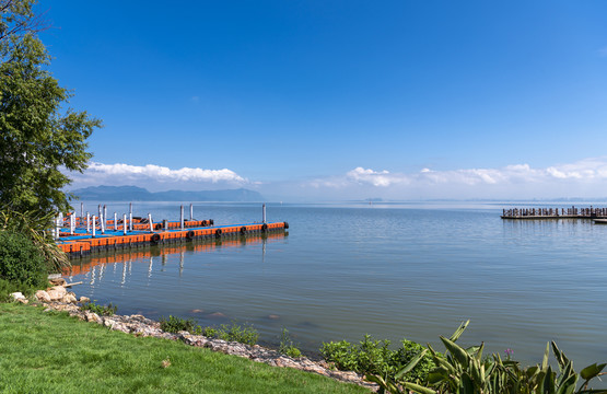 高原湖泊