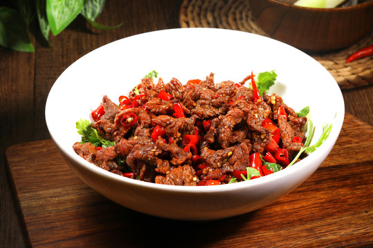 小炒黄牛肉