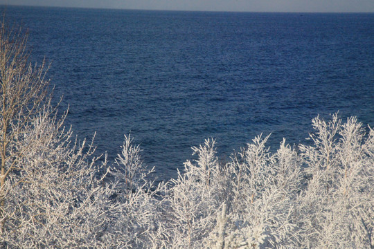 俄罗斯贝加尔湖的冬天