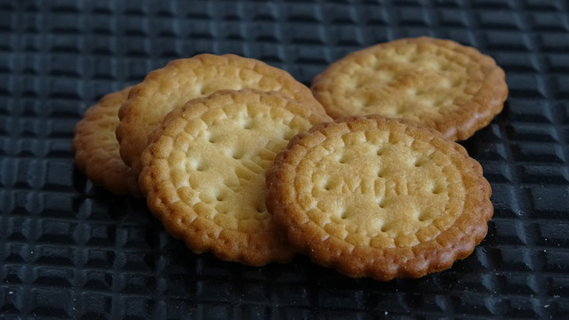 曲奇饼干海盐饼干