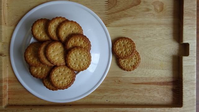 曲奇饼干海盐饼干