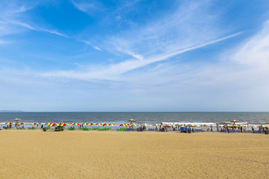沙滩海滩太阳伞