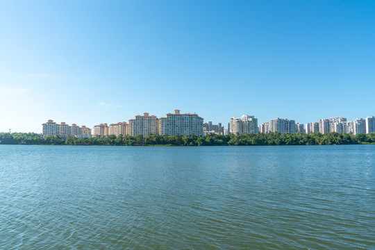 海南琼海万泉河岸的楼盘社区