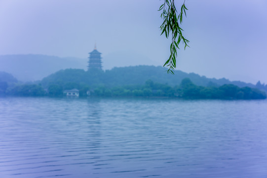 雨西湖