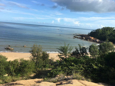 海边山崖