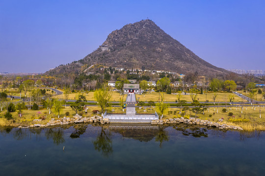 俯瞰济南华不注山全景