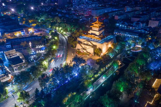 济南解放阁夜景