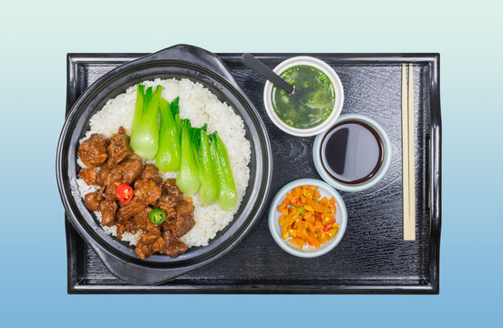红烧鸭肉煲仔饭