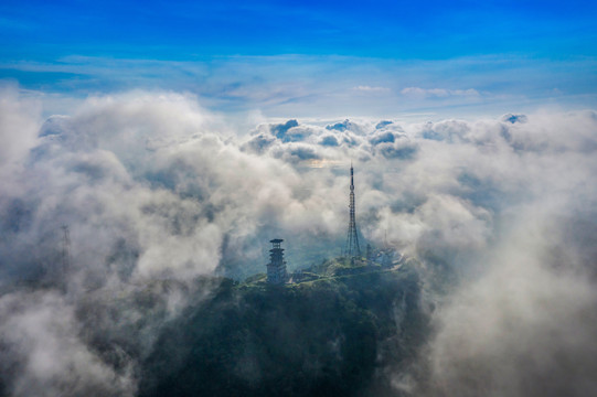 五桂山清晨的云海