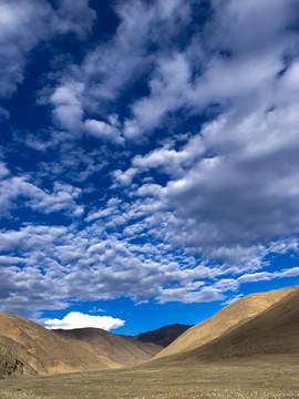 西藏当雄的天空云彩