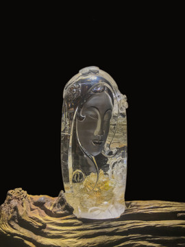 水晶雕刻女性人物造型摆件艺术品