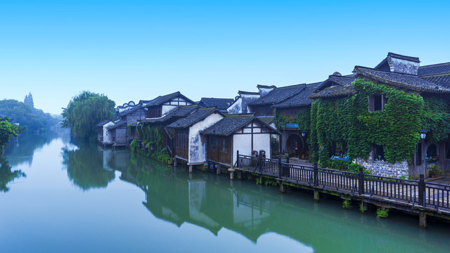 乌镇古镇江南水乡临水老建筑