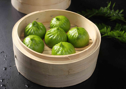 蒸包子