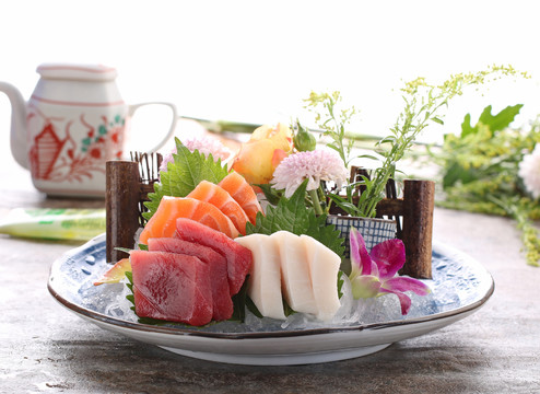 三味刺身拼盘