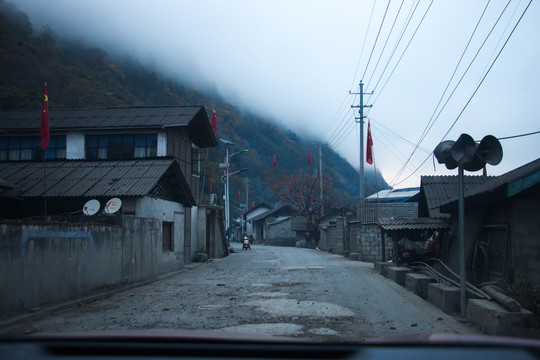 丙中洛丙察察公路风景