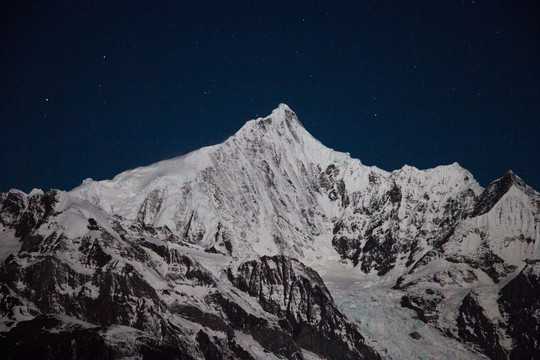 德钦飞来寺梅里雪山