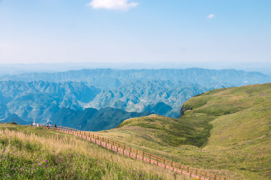 贵州毕节阿西里西韭菜坪旅游景区