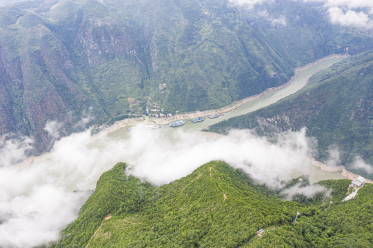 重庆巫山神女峰