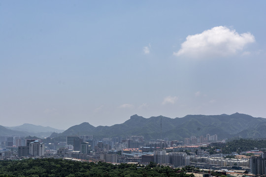 承德远山建筑风景