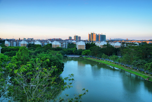 北京师范大学珠海校区乐育湖