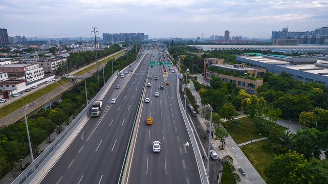 道路建设