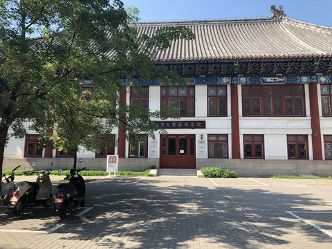 北京大学艺术学院