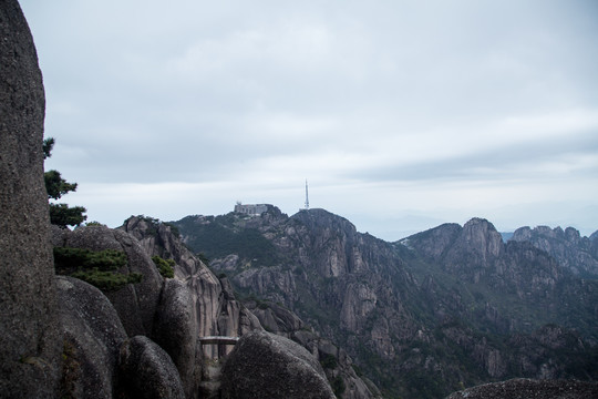 安徽黄山的山峰奇石