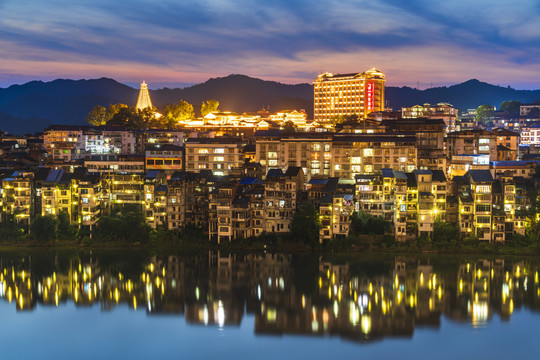 广西三江县城夜景