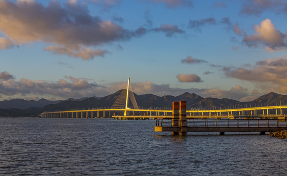 深圳湾大桥