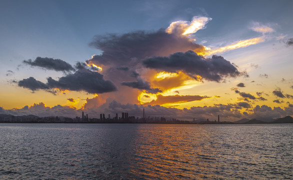 深圳湾日出