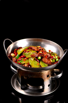 干锅莴笋腊肉