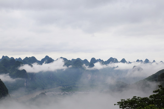 漓江烟雨