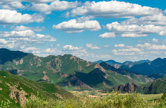 河北滦平窟窿山风景