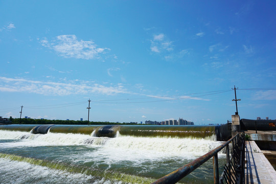 拦河坝