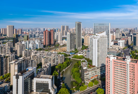 航怕江苏无锡城市建筑景观