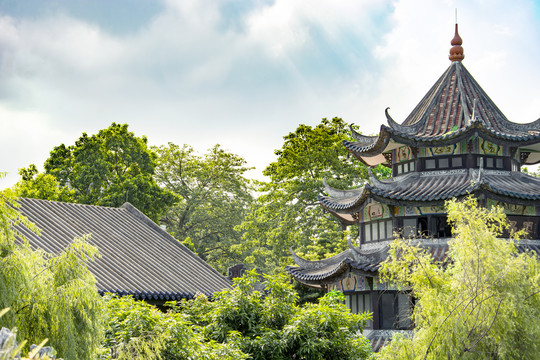 余荫山房