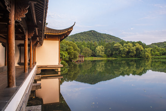 浴鹄湾景区