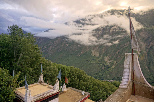 甘孜州丹巴甲居藏寨藏式家碉