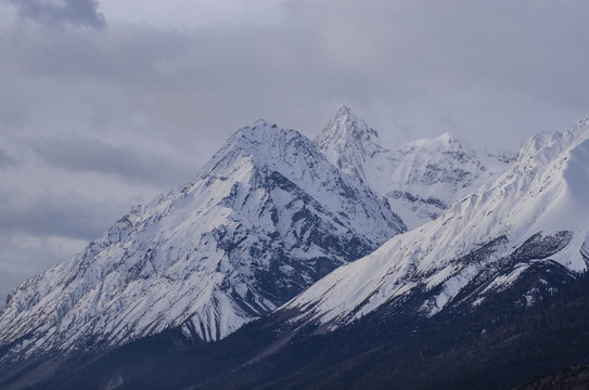 西藏冰川雪山雪峰美景雪域风光