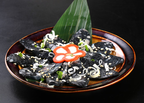 碳烤墨鱼肠