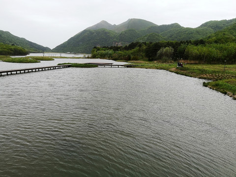 高山湖泊