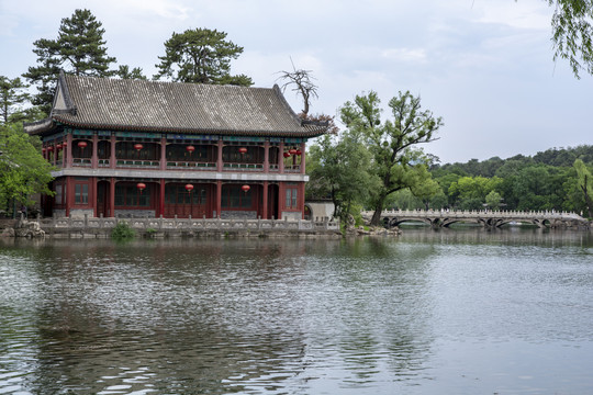 承德避暑山庄烟雨楼建筑景观