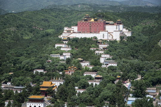 承德普宁寺全景