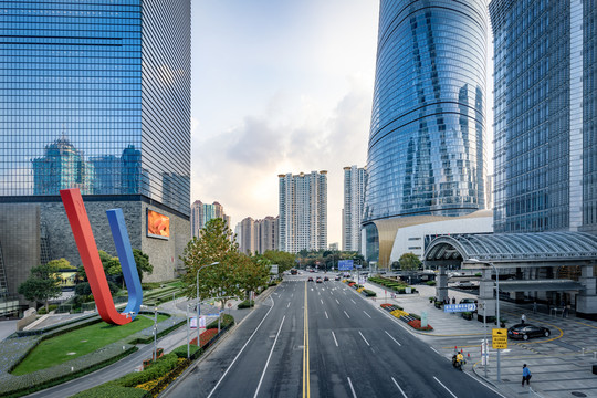 上海金融中心街景