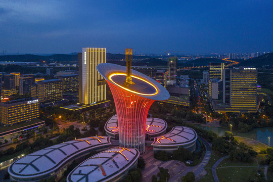 武汉新能源研究院夜景