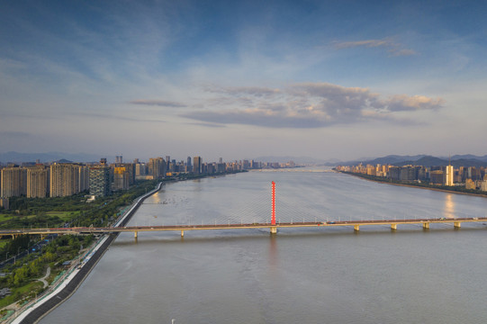 钱塘江两岸全景