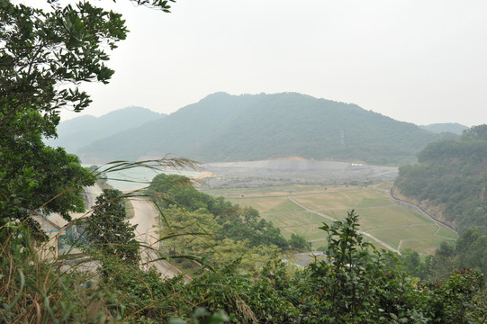 深圳下坪垃圾填埋场