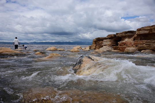 石头流水