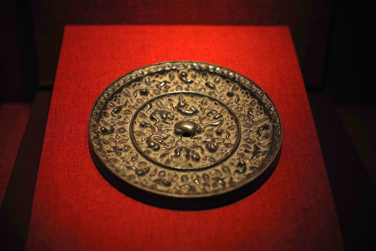 古代青铜镜