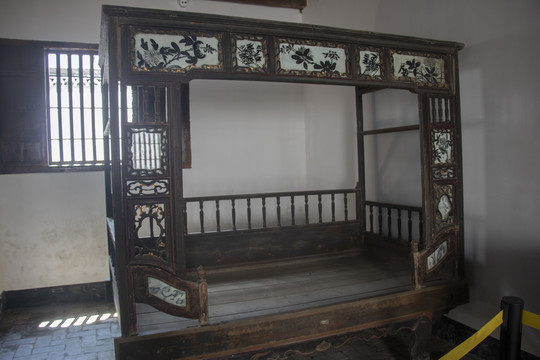 中式木床